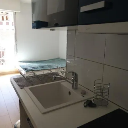 - Centre Ville - Proche De La Gare Apartamento
